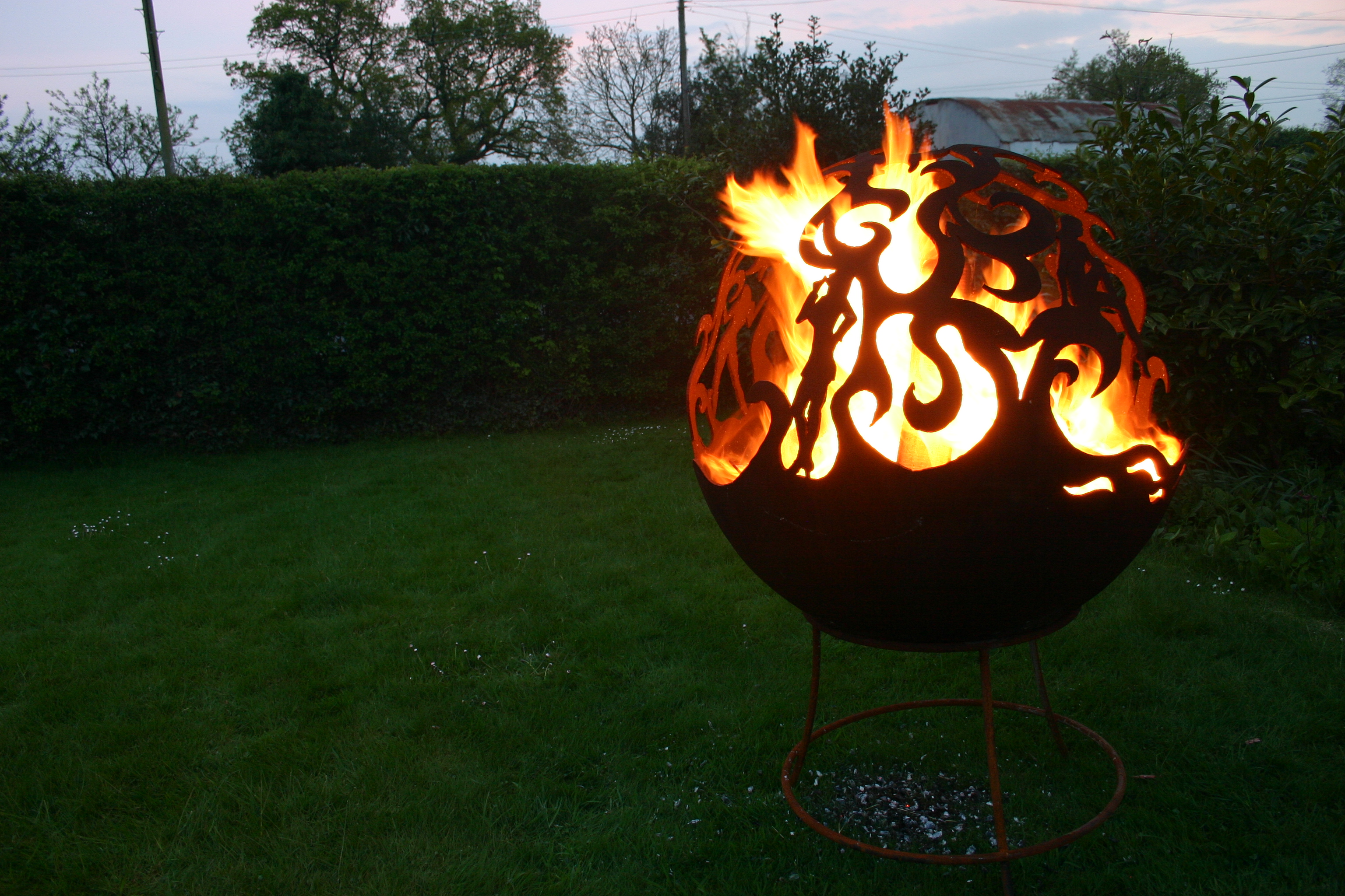 Fire Pit Globe Designs