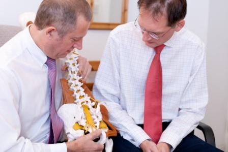 osteopathy, osteopathic consultation, Tim Marris, spinal problems, back problems,